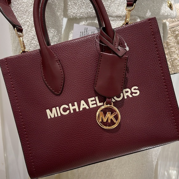 Michael Kors Mirella Small Pebbled Leather Crossbody Bag
OXBLOOD 
NWT - Picture 3 of 16